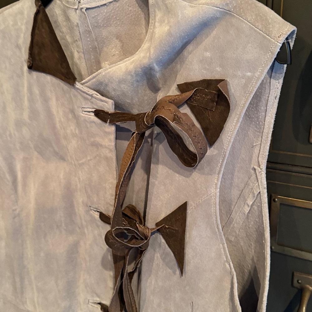 Suede Vest - Picture 3 of 6